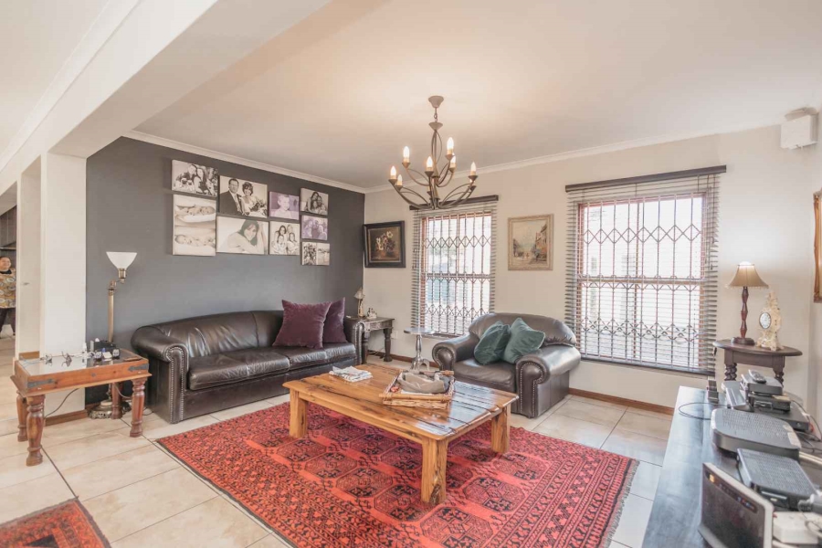 To Let 4 Bedroom Property for Rent in Joostenbergvlakte Western Cape